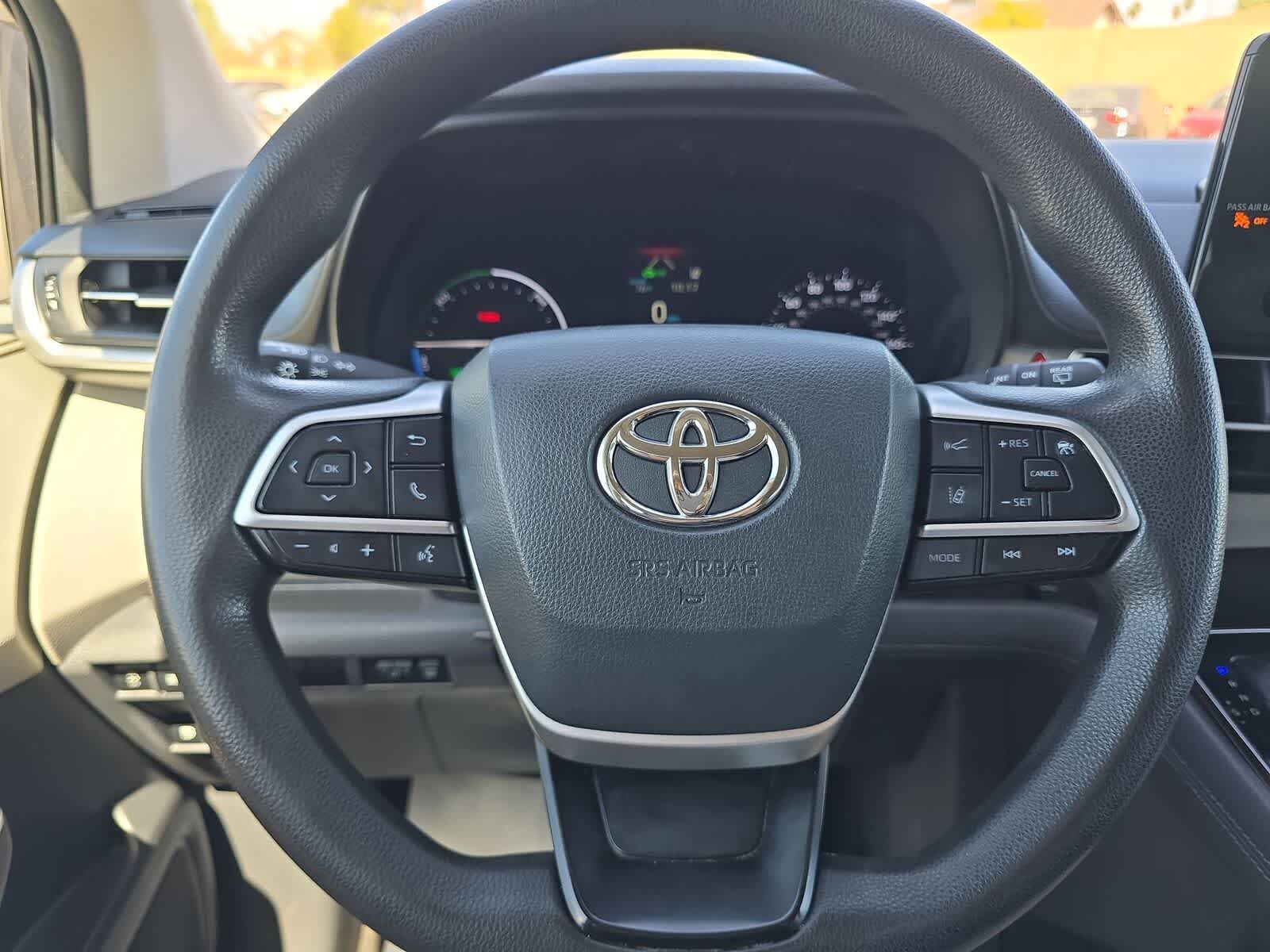 2021 Toyota Sienna LE