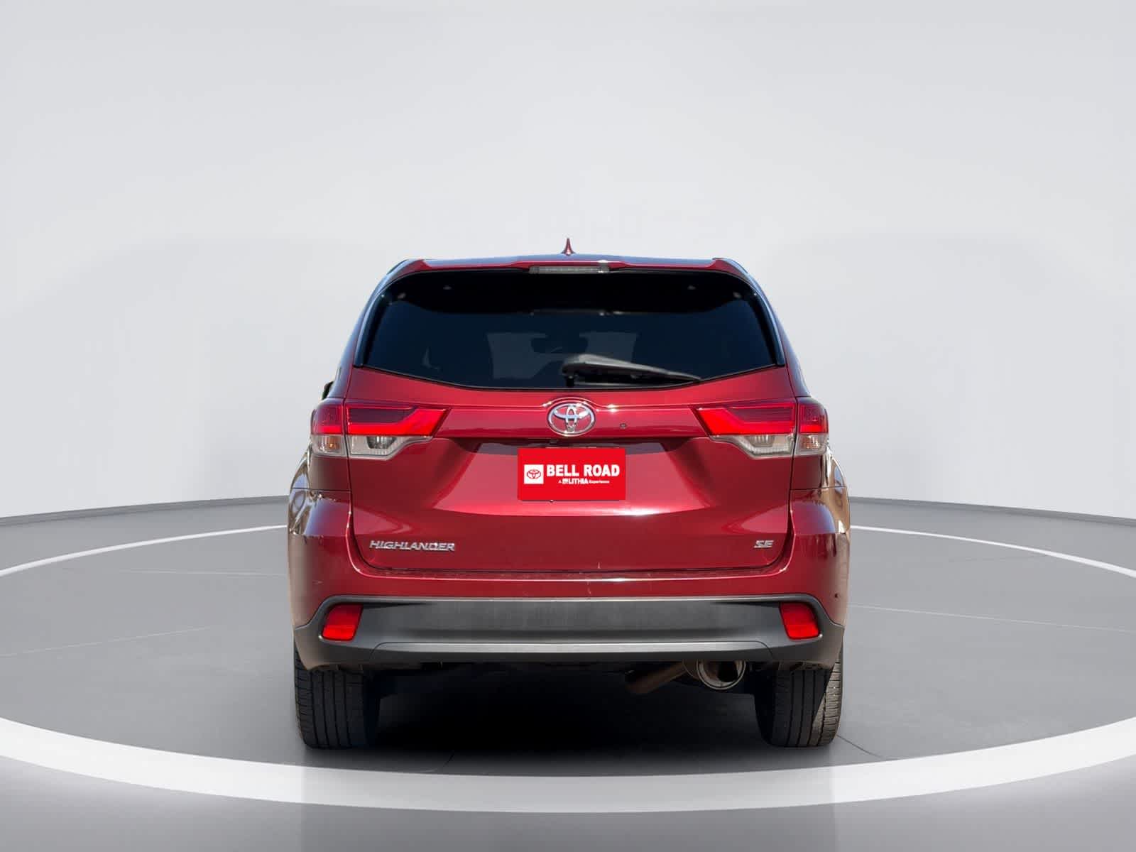 2017 Toyota Highlander SE