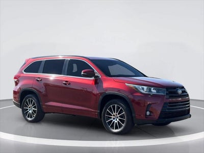 2017 Toyota Highlander SE