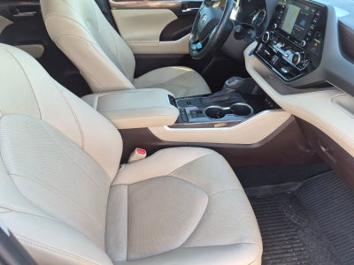 2021 Toyota Highlander Hybrid Limited