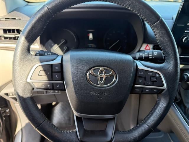 2024 Toyota Sienna XLE