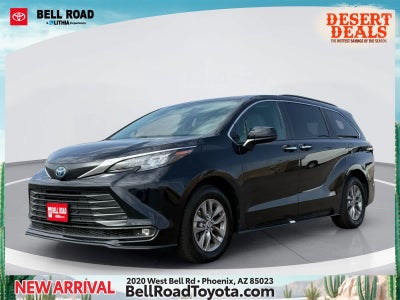2025 Toyota Sienna XLE
