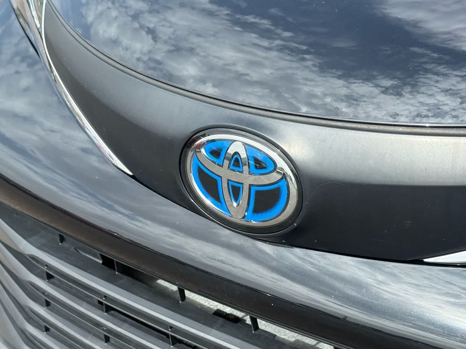 2025 Toyota Sienna XLE