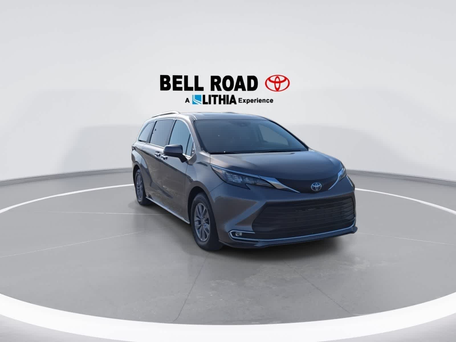 2024 Toyota Sienna XLE