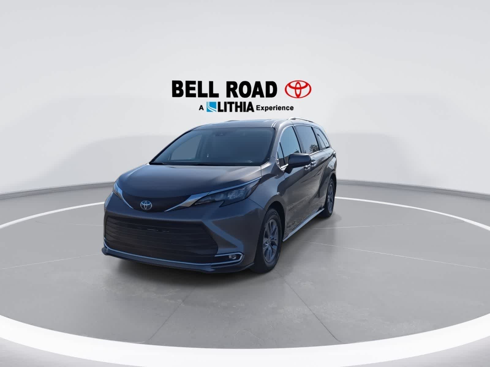 2024 Toyota Sienna XLE