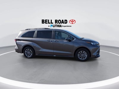 2024 Toyota Sienna XLE