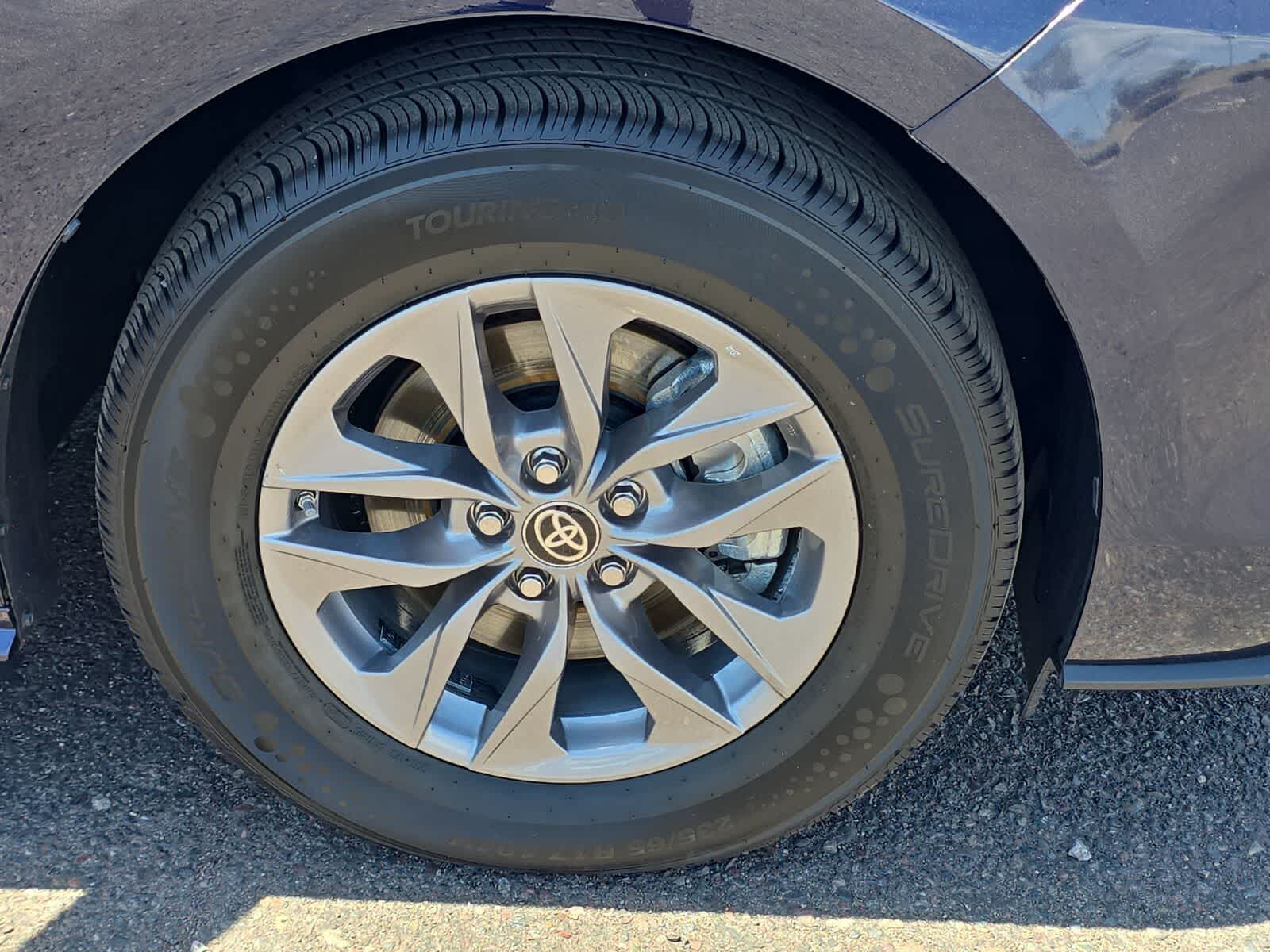 2024 Toyota Sienna XLE