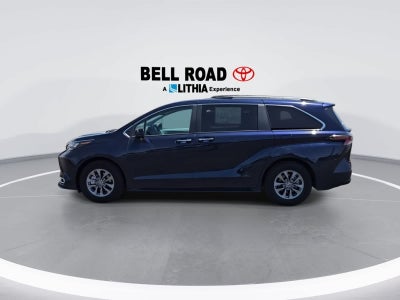 2024 Toyota Sienna XLE