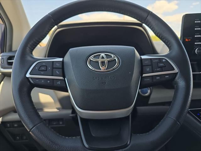2024 Toyota Sienna XLE