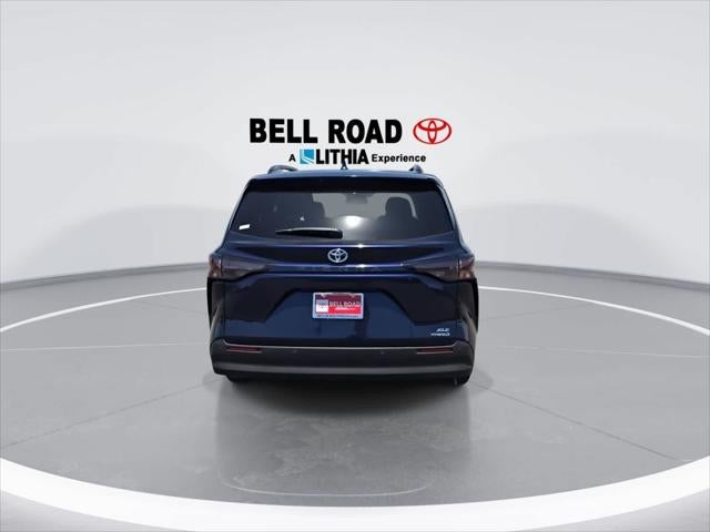 2024 Toyota Sienna XLE