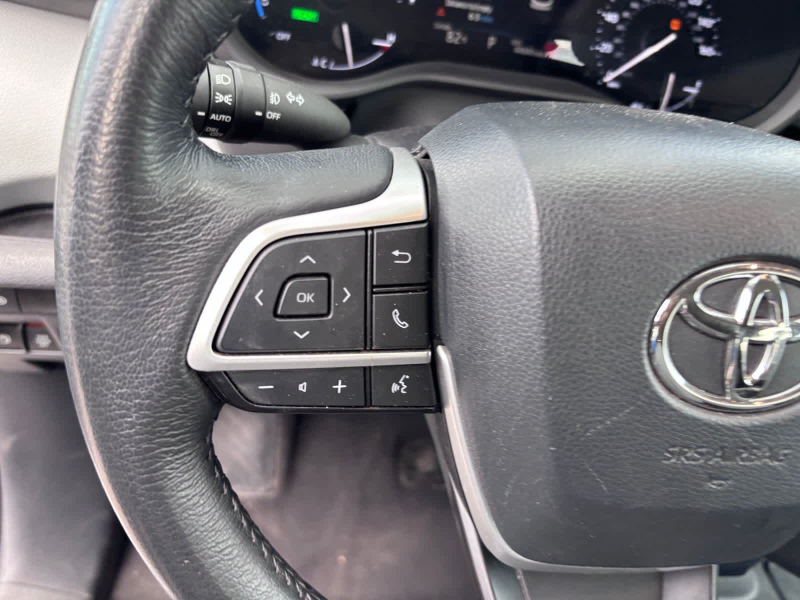 2025 Toyota Sienna XLE