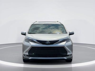 2024 Toyota Sienna XLE