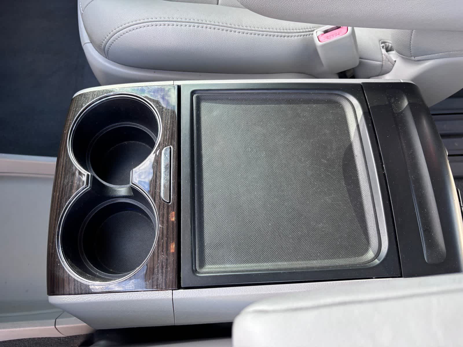 2020 Toyota Sienna XLE