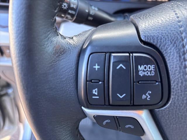 2020 Toyota Sienna XLE