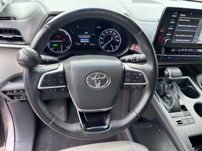 2022 Toyota Sienna Limited
