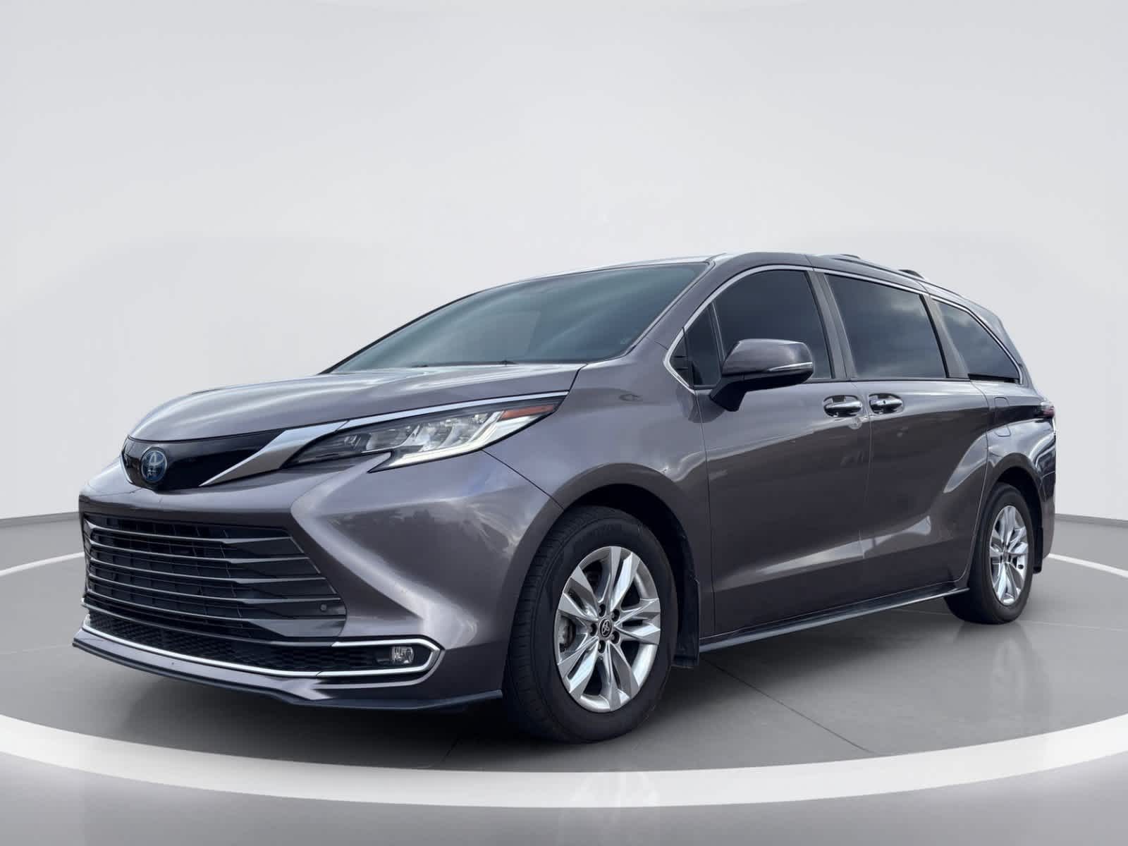 2022 Toyota Sienna Limited