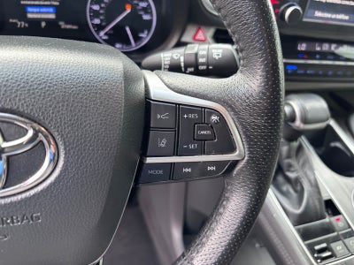2022 Toyota Sienna Limited
