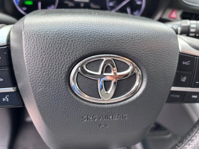 2022 Toyota Sienna Limited