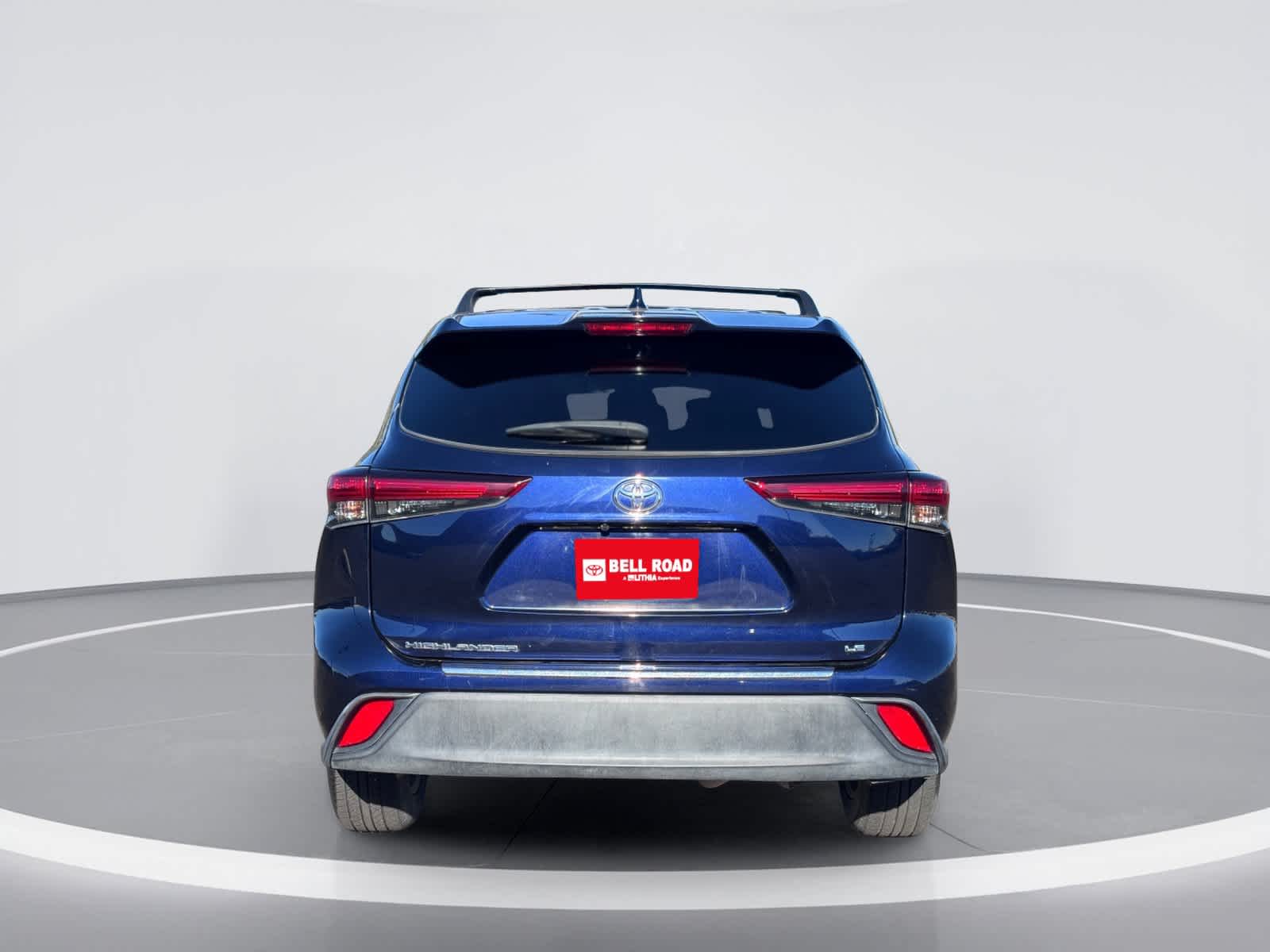2021 Toyota Highlander LE
