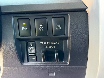 2016 Toyota Tundra SR5