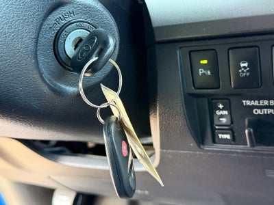 2016 Toyota Tundra SR5