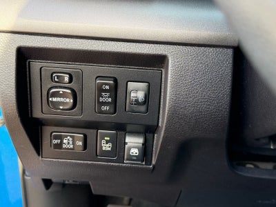 2016 Toyota Tundra SR5