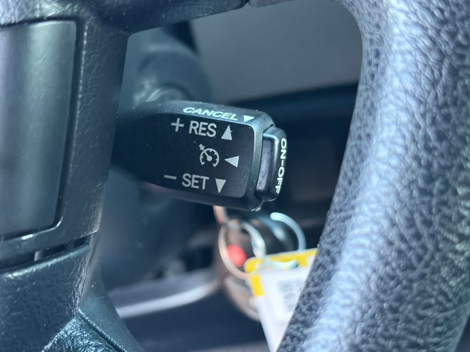 2013 Toyota Tundra Double Cab 4.6L V8 6-Spd AT (Natl)