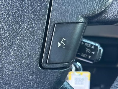 2013 Toyota Tundra Double Cab 4.6L V8 6-Spd AT (Natl)