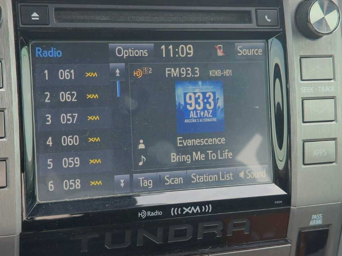 2019 Toyota Tundra SR5