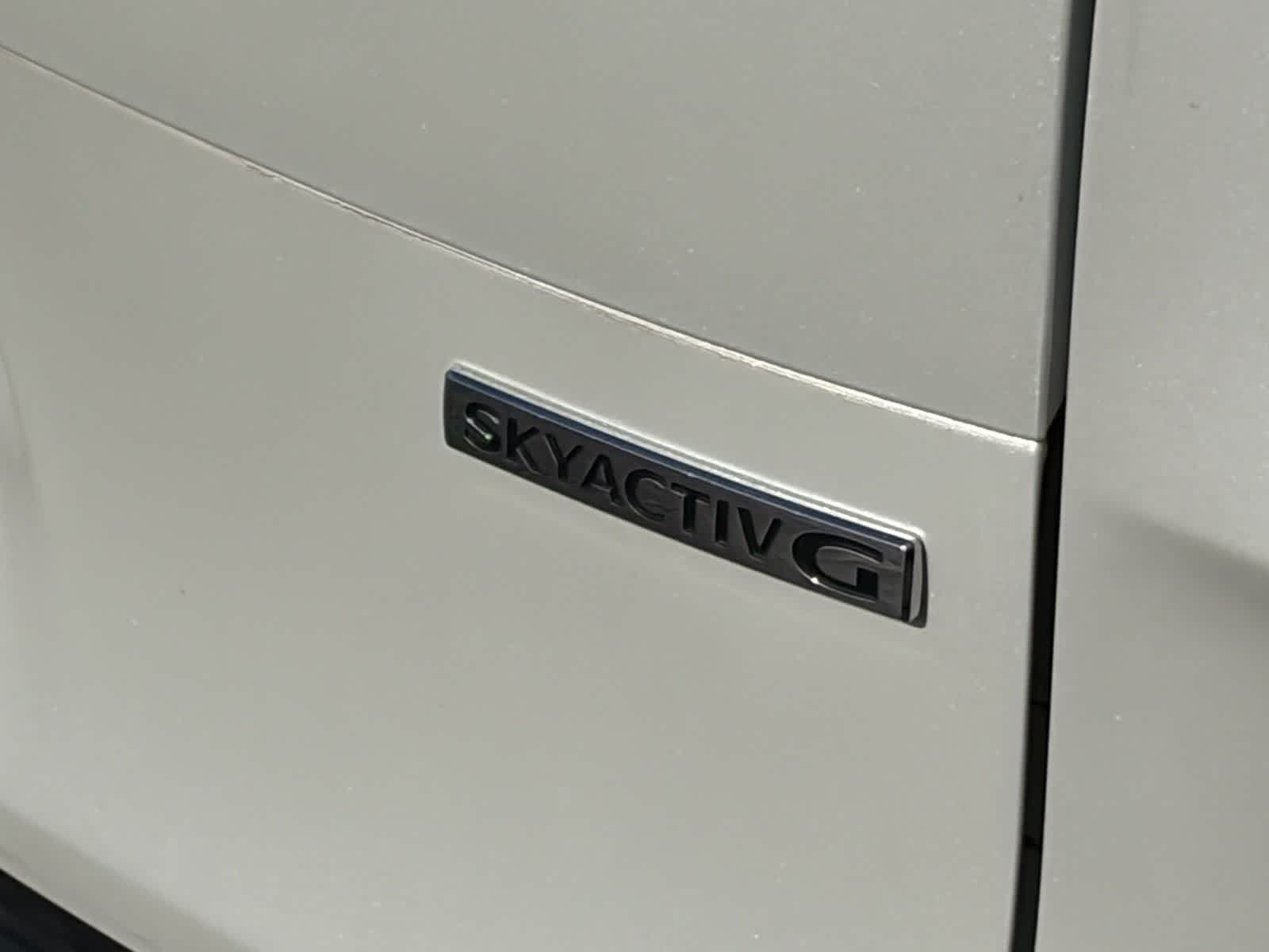 2025 Mazda Mazda CX-50 2.5 S Preferred Package