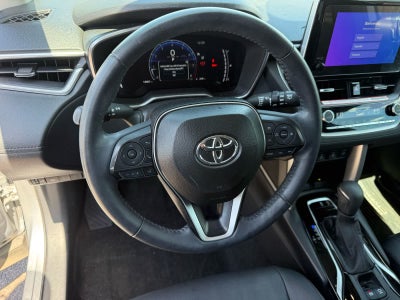 2025 Toyota Corolla Cross XLE