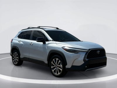 2025 Toyota Corolla Cross XLE