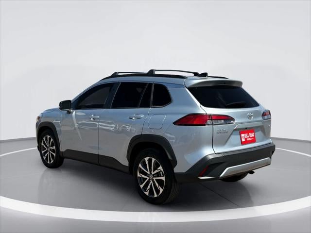 2025 Toyota Corolla Cross XLE