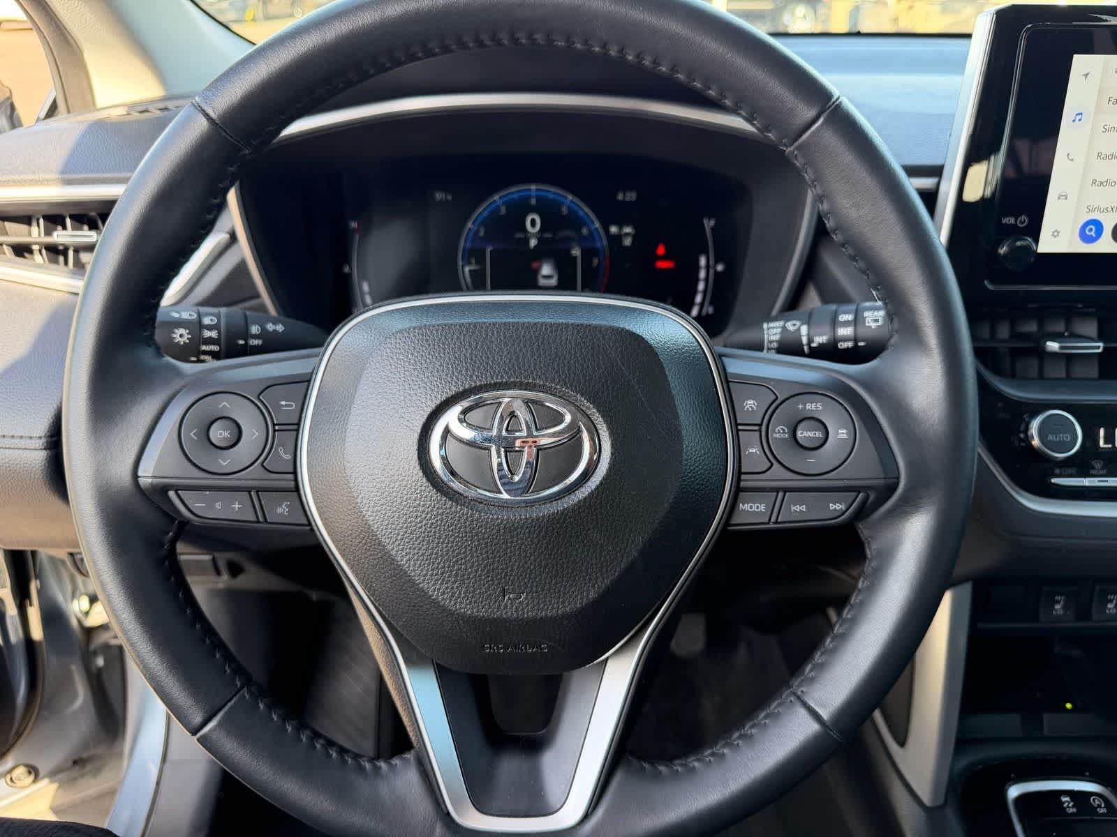 2025 Toyota Corolla Cross XLE