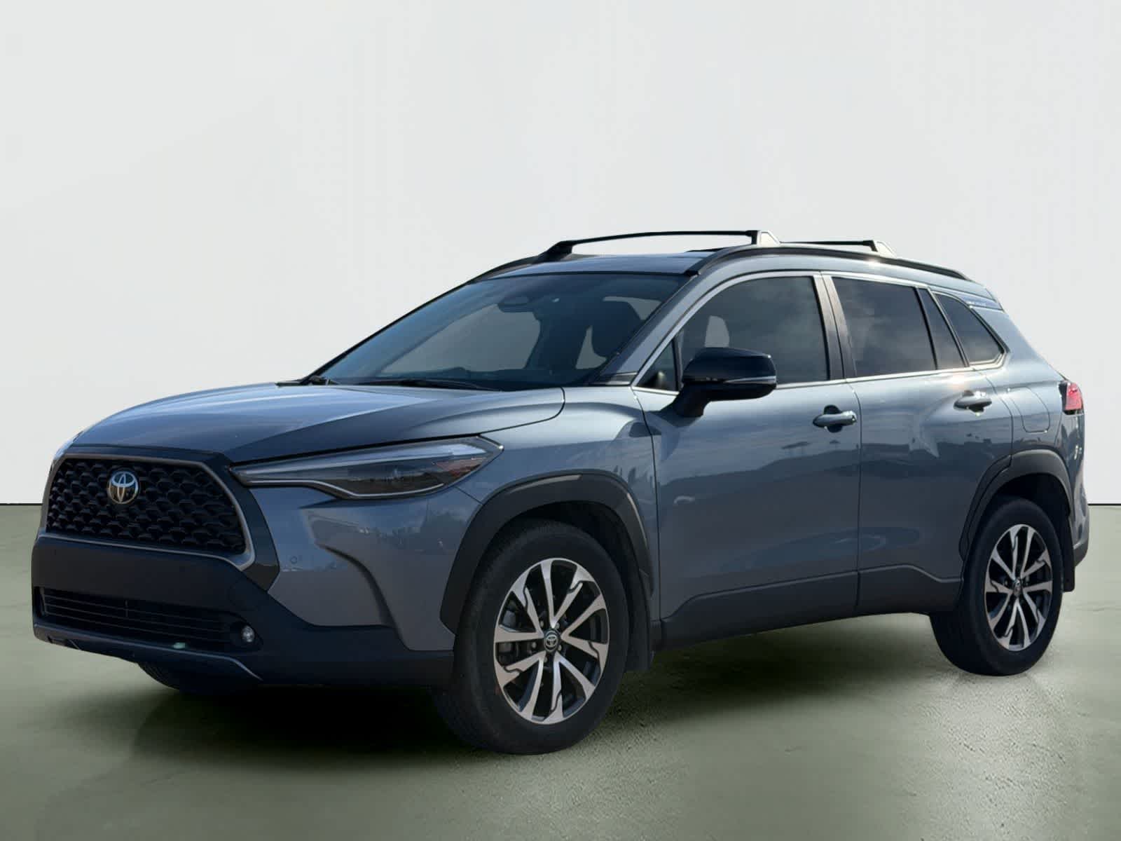 2025 Toyota Corolla Cross XLE