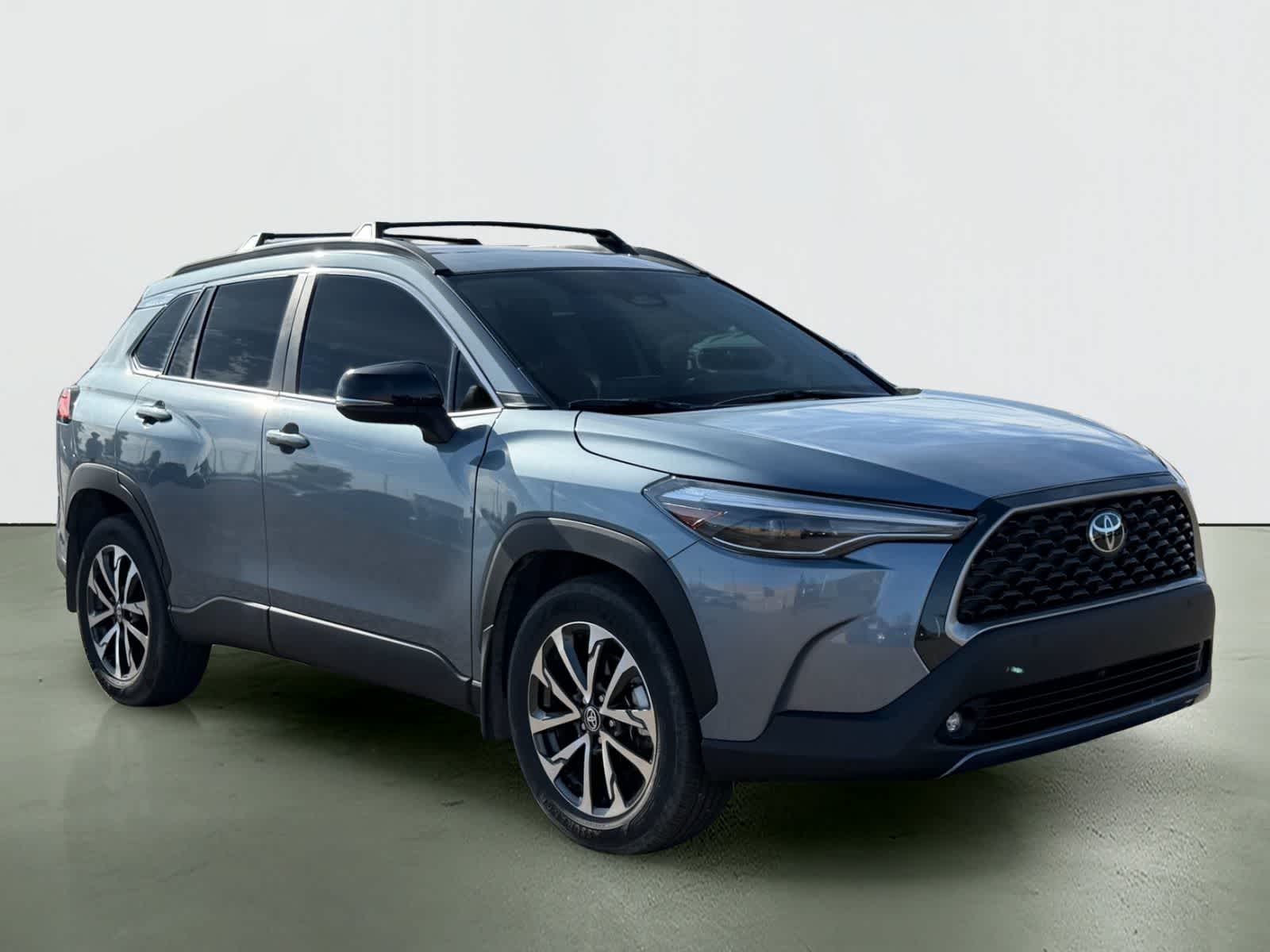 2025 Toyota Corolla Cross XLE