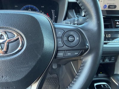 2025 Toyota Corolla Cross XLE