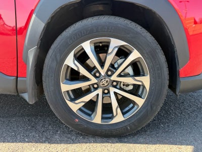 2025 Toyota Corolla Cross XLE