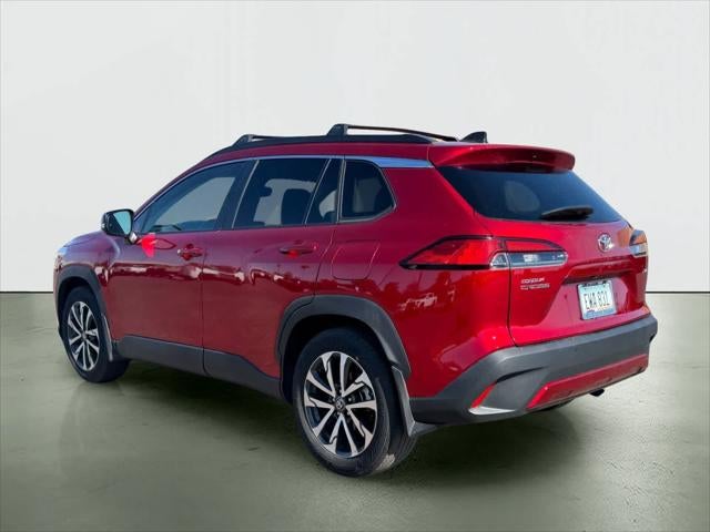 2025 Toyota Corolla Cross XLE