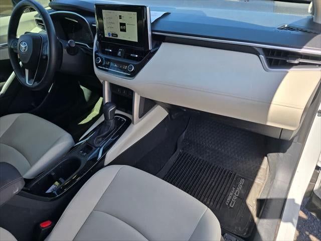 2024 Toyota Corolla Cross XLE