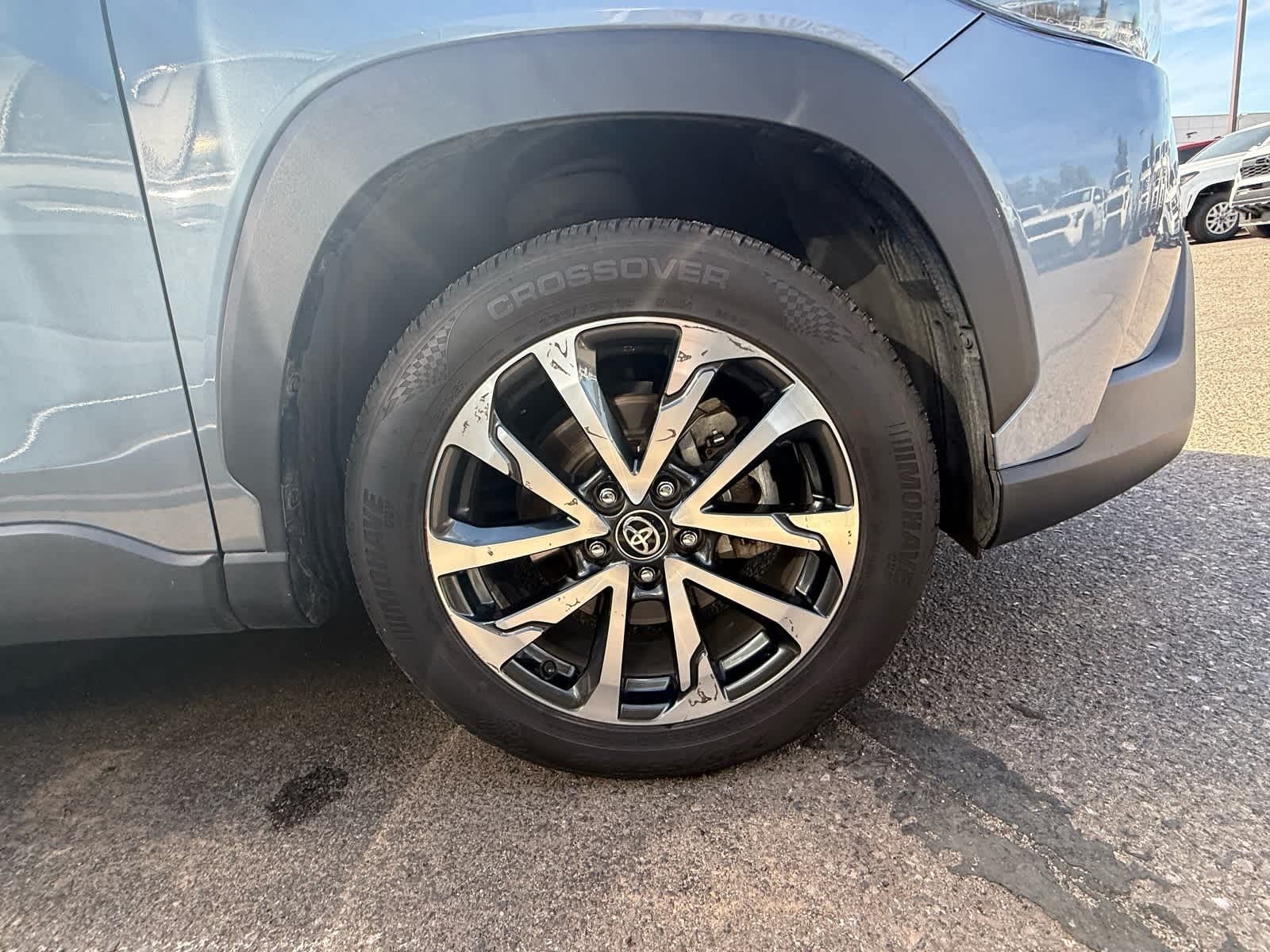 2024 Toyota Corolla Cross XLE