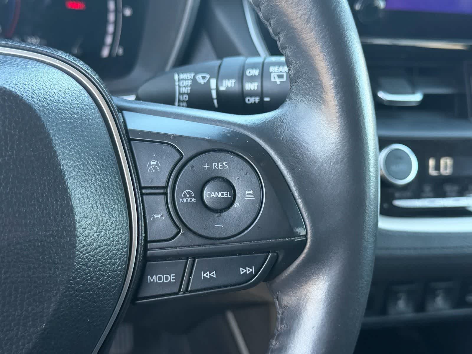 2024 Toyota Corolla Cross XLE