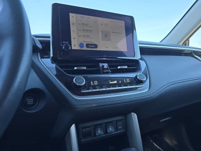 2024 Toyota Corolla Cross XLE