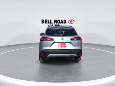 2024 Toyota Corolla Cross XLE