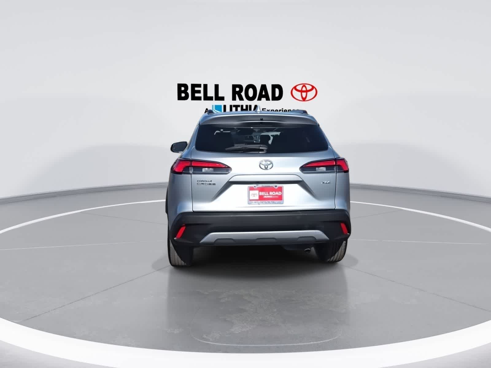 2024 Toyota Corolla Cross XLE