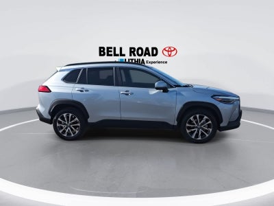2024 Toyota Corolla Cross XLE