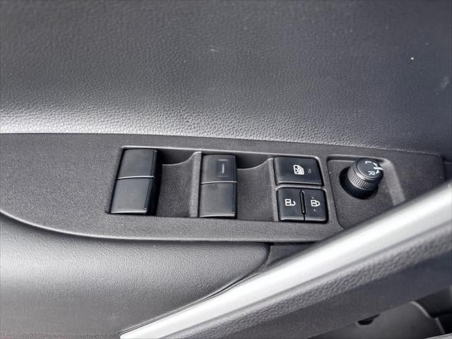 2026 Toyota Corolla Cross Hybrid SE