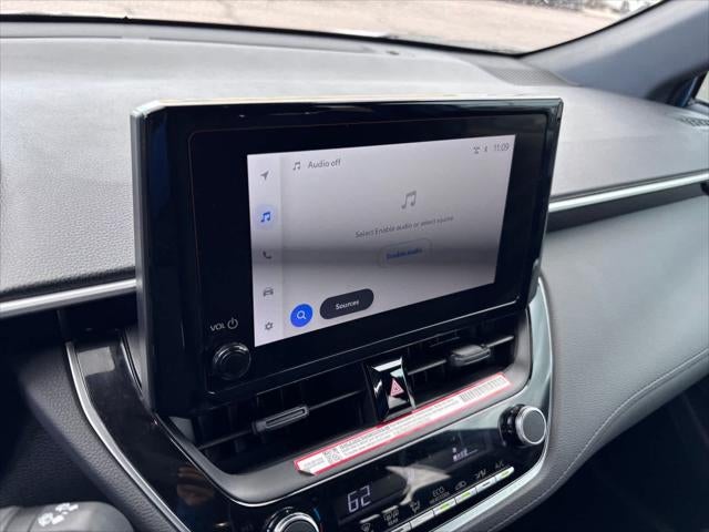 2026 Toyota Corolla Cross Hybrid SE