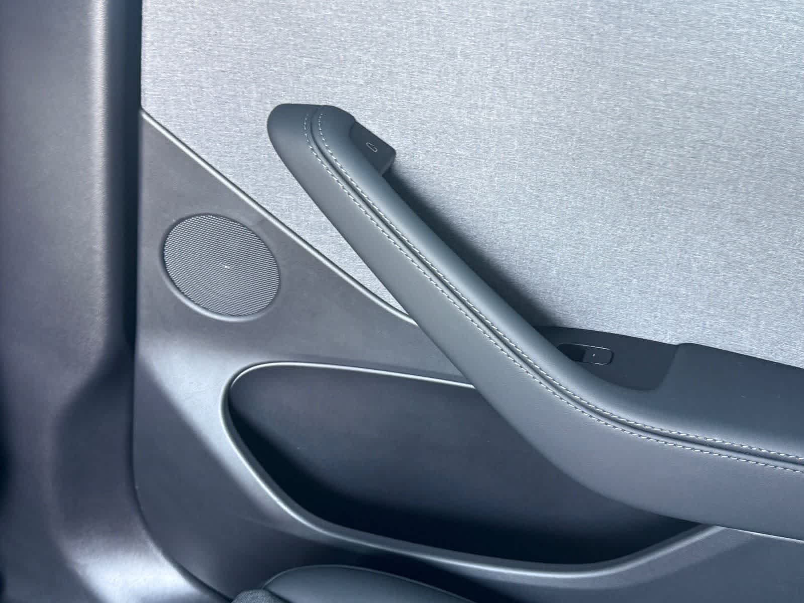 2026 Tesla Model Y RWD