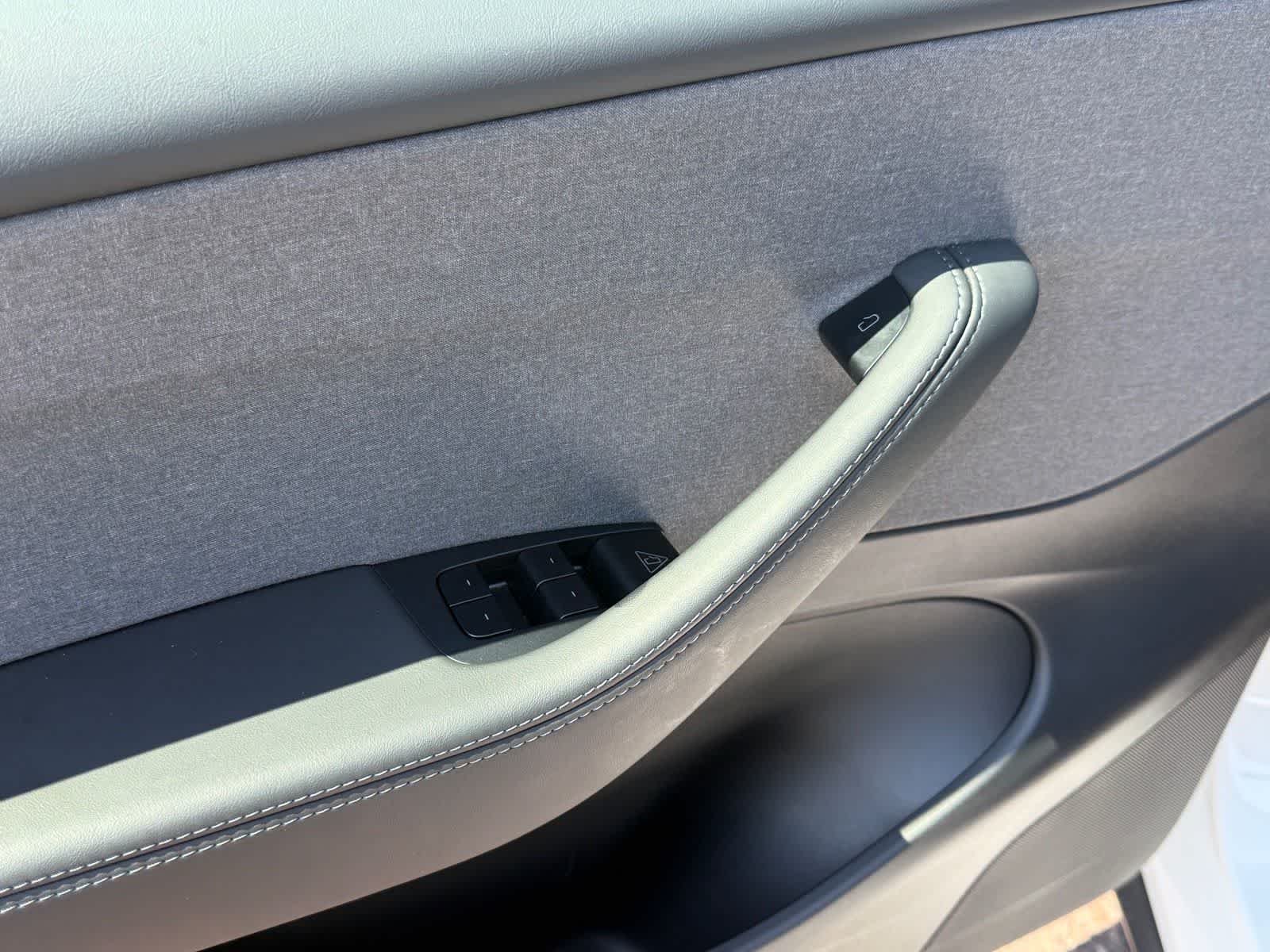 2026 Tesla Model Y RWD